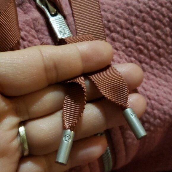 Lululemon  at h a moment full zip hoodie size 4 - Picture 10 of 12